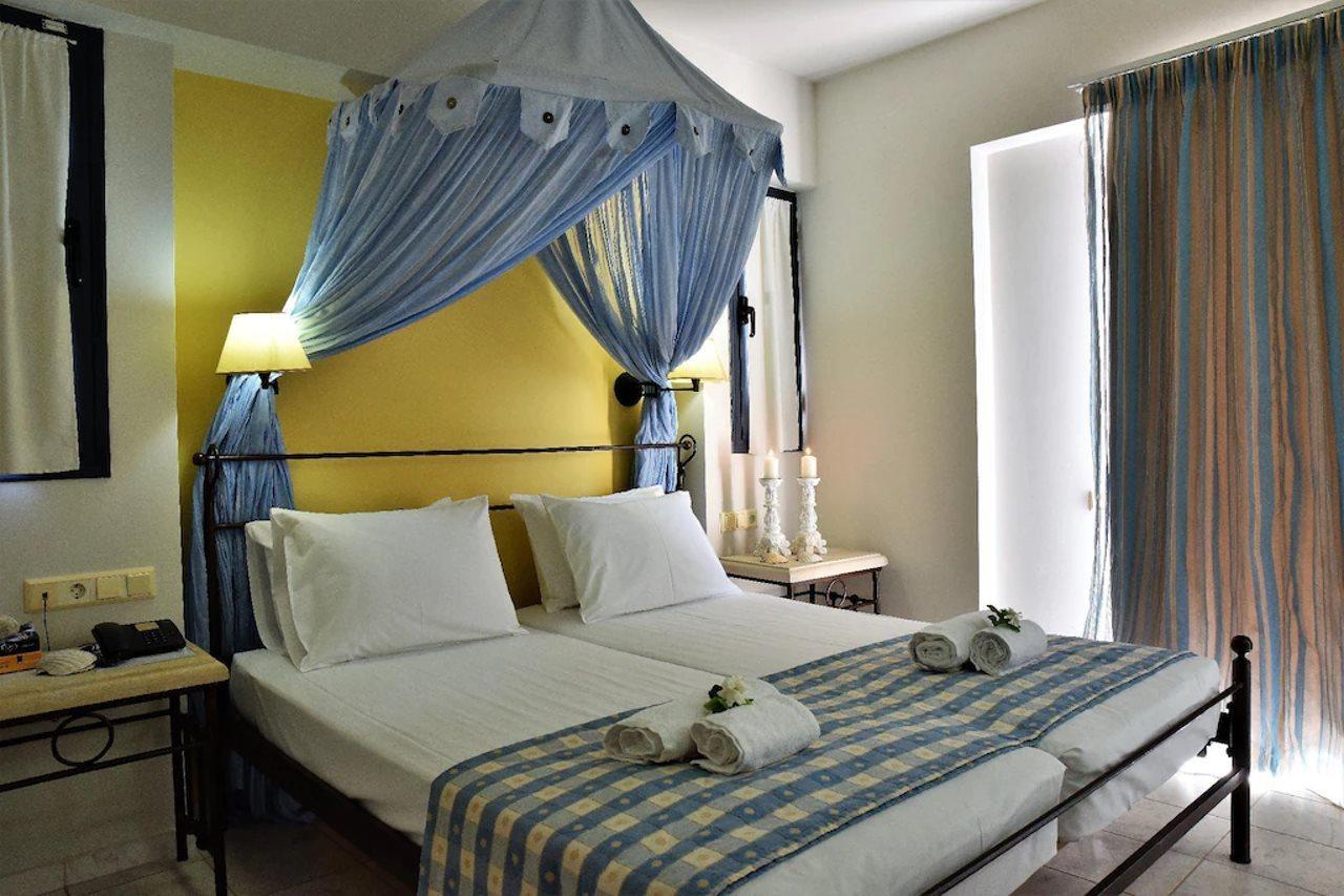Golden Bay Hotel Apartments Malia Eksteriør billede