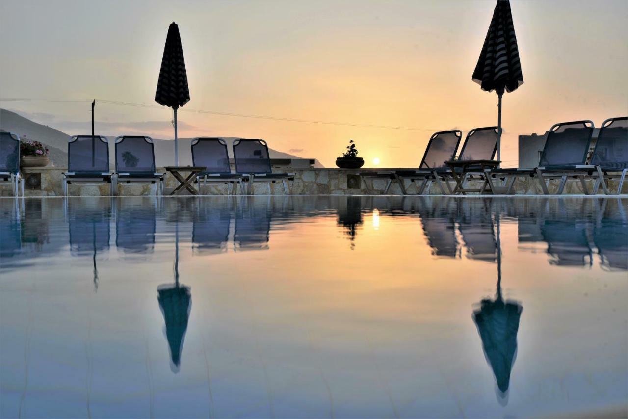 Golden Bay Hotel Apartments Malia Eksteriør billede